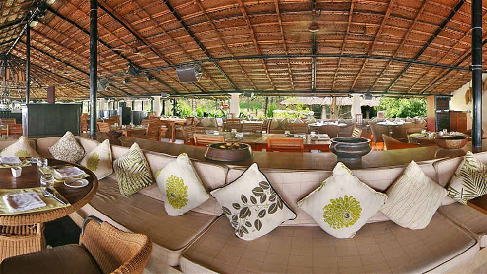 Taj Holiday Village Resort & Spa, Goa Candolim Exterior photo The interior of the restaurant