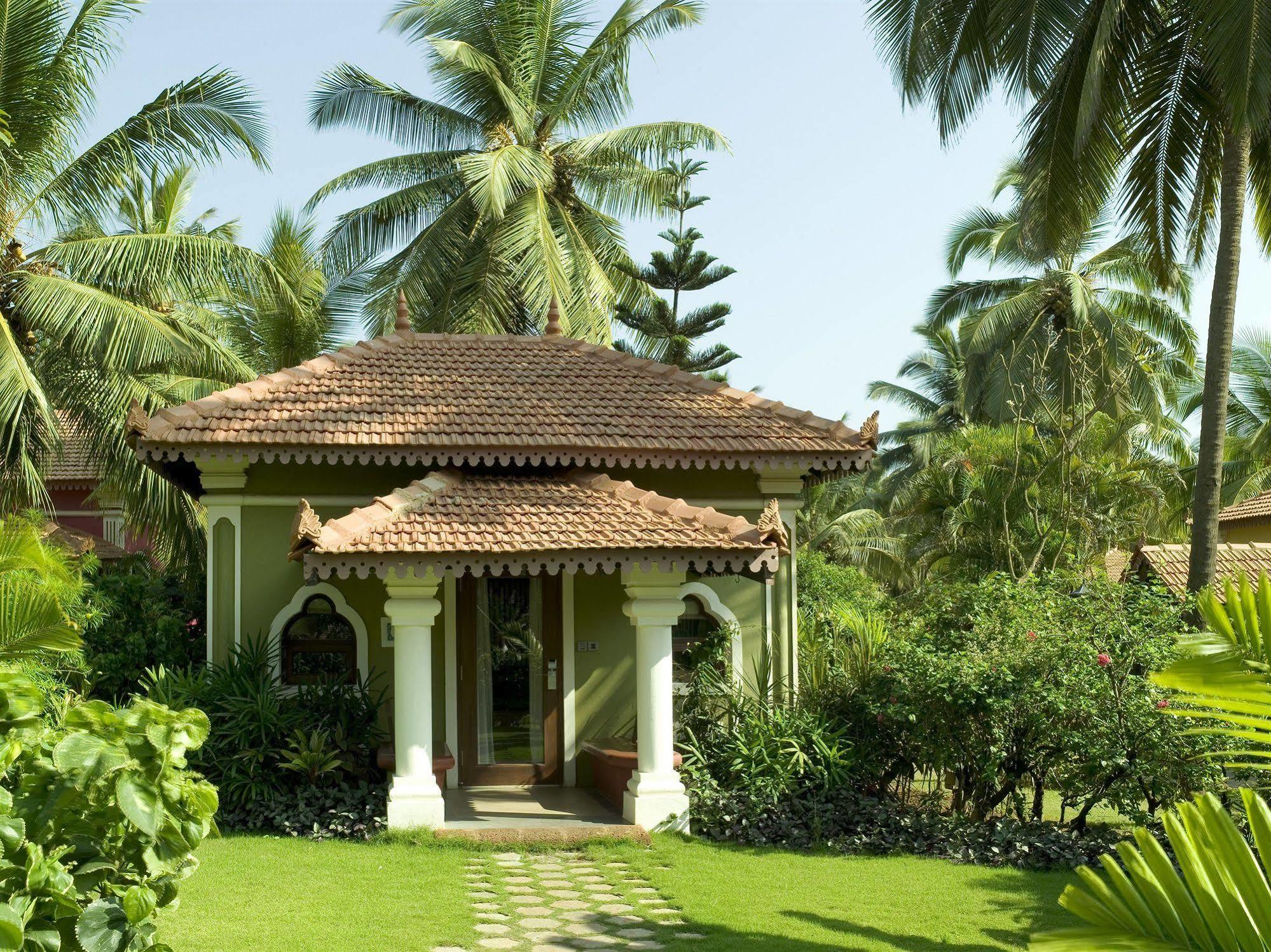 Taj Holiday Village Resort & Spa, Goa Candolim Exterior photo A villa at the resort